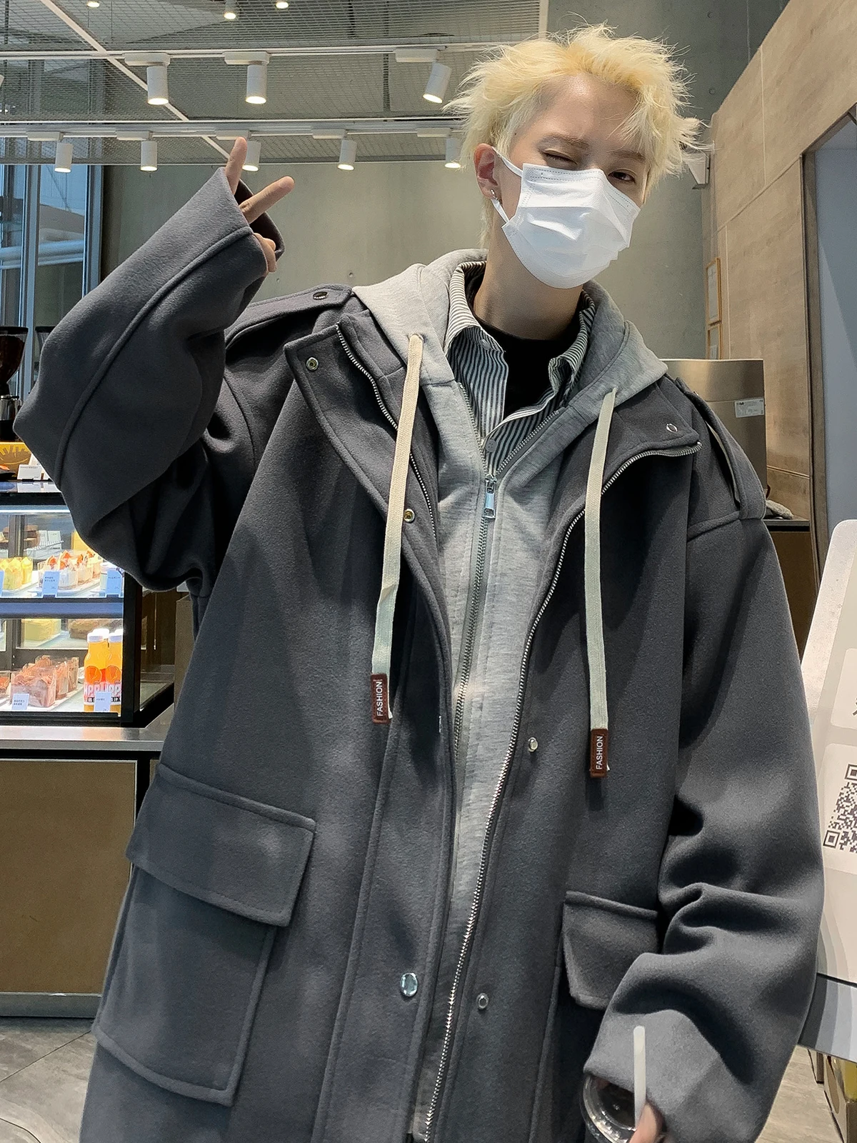 Мужские брюки из шерстяной смеси с вышивкой, зауженного кроя, с высокой талией, облегающие, узкие, подчеркивающие фигуру, в стиле Empire
Мужские брюки из шерстяной смеси с вышивкой, зауженного кроя, с высокой талией, облегающие, узкие, подчеркивающие фигуру, в стиле Empire