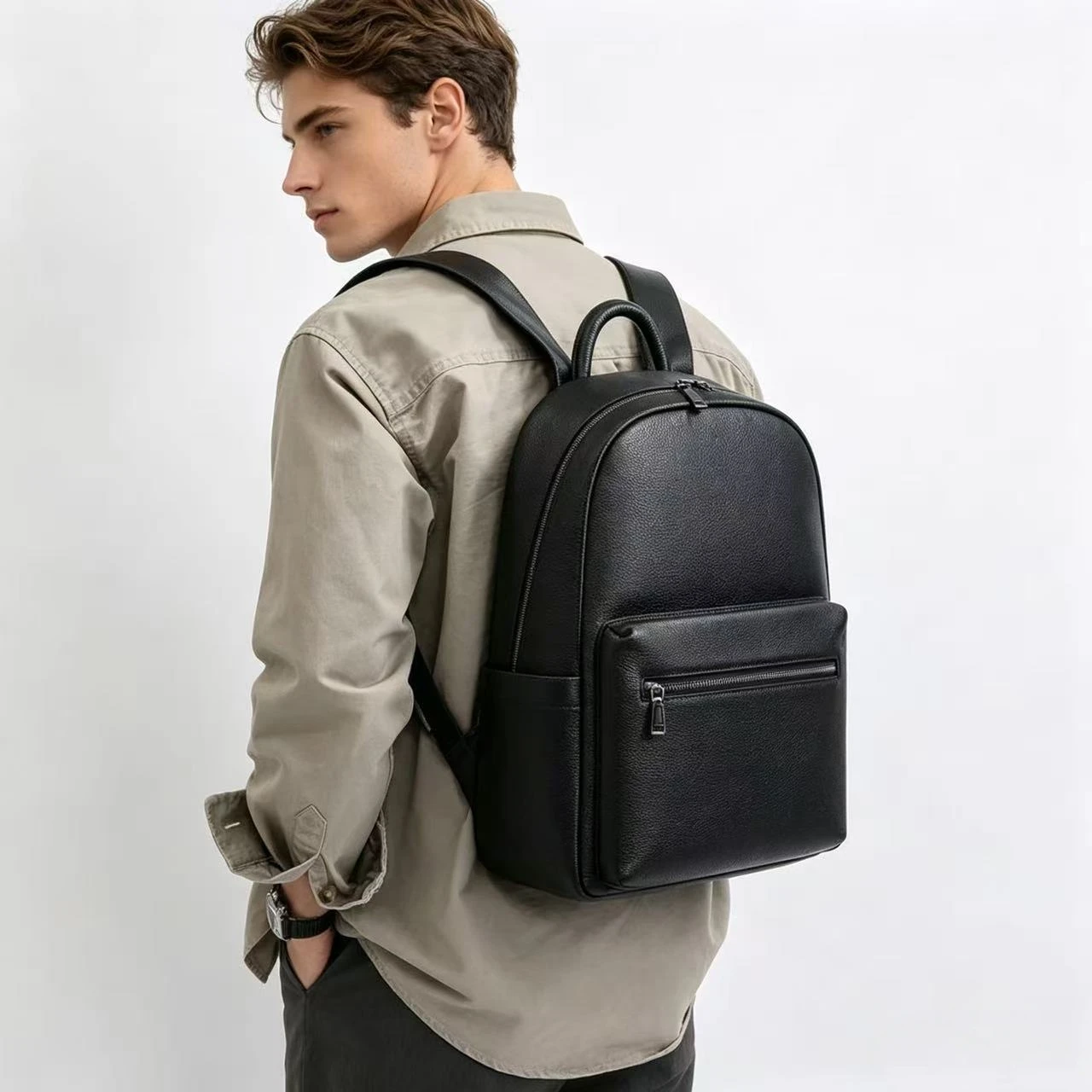 Leather Business Travel Bag Casual Commuter Backpack Laptop Bag Double Shoulder Men's Bag Top Layer Cowhide Genuine Leather
Leather Business Travel Bag Casual Commuter Backpack Laptop Bag Double Shoulder Men's Bag Top Layer Cowhide Genuine Leather