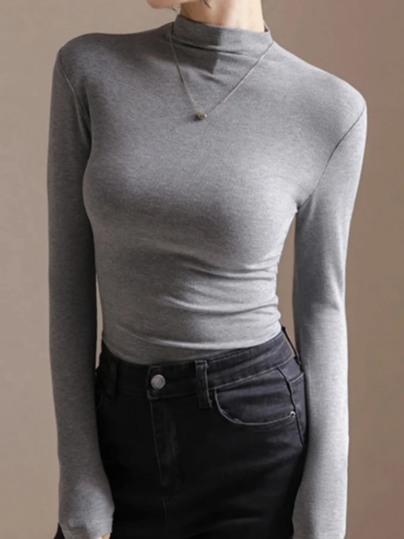 2025 New Large-size Women's T-shirt Turtleneck Base Shirt Autumn and Winter Fashion Warm Inside The Top
2025 New Large-size Women's T-shirt Turtleneck Base Shirt Autumn and Winter Fashion Warm Inside The Top