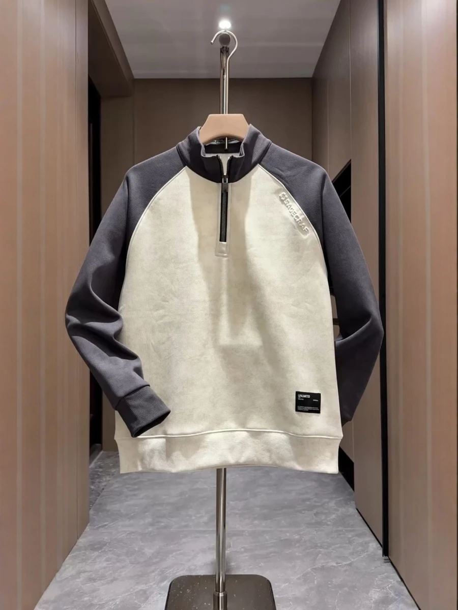 Модная толстовка-худи в стиле пэчворк с молнией, воротником-стойкой и металлической нашивкой для мужчин, осень-зима, новинка
Модная толстовка-худи в стиле пэчворк с молнией, воротником-стойкой и металлической нашивкой для мужчин, осень-зима, новинка