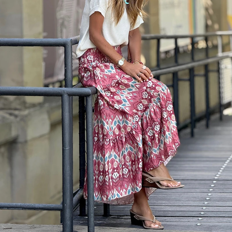 Women Summer Pleat Bohemian Skirts Casual Pattern Print Vacation Long Skirts Elegant High Waist Beach A-line Skirts Female Mujer
Women Summer Pleat Bohemian Skirts Casual Pattern Print Vacation Long Skirts Elegant High Waist Beach A-line Skirts Female Mujer