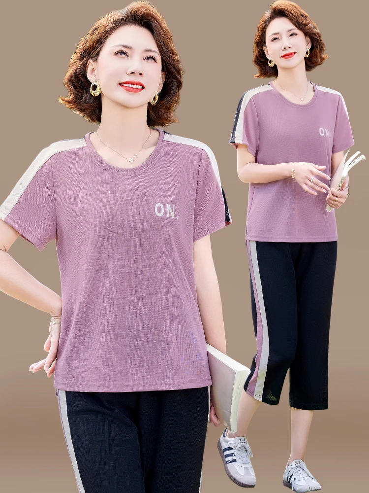 Casual Sportswear Set Women's Short Sleeve T-Shirt Two-Piece Suit Fashionable Summer Outfit for Middle-Aged Mothers
Casual Sportswear Set Women's Short Sleeve T-Shirt Two-Piece Suit Fashionable Summer Outfit for Middle-Aged Mothers