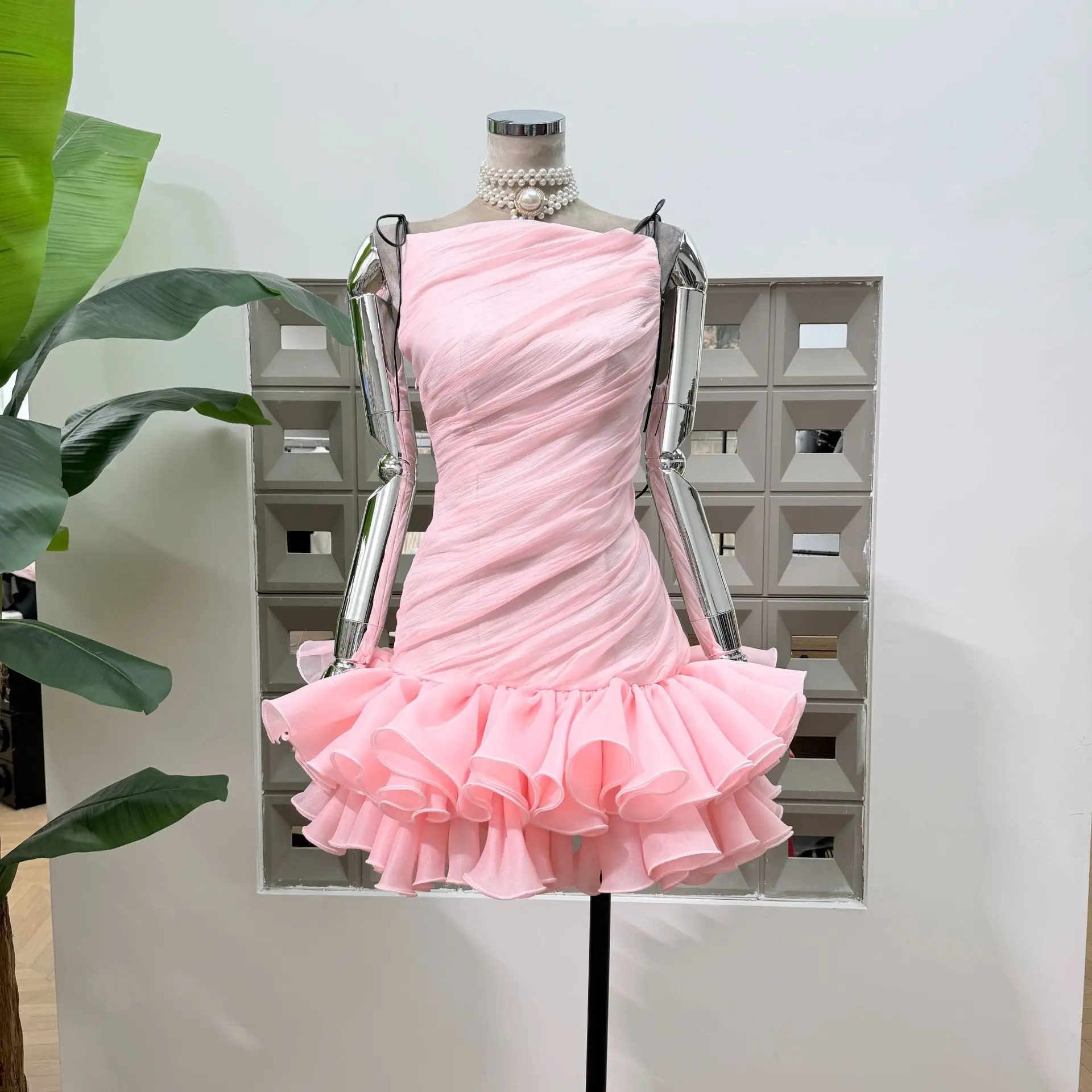 Summer Ruched Mini Dress Spaghetti Strap Ruffle Bodycon Corset Waist Elegant Cocktail Party Homecoming Gown Dresses For Women
Summer Ruched Mini Dress Spaghetti Strap Ruffle Bodycon Corset Waist Elegant Cocktail Party Homecoming Gown Dresses For Women