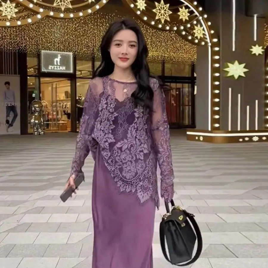 Women Korean Fashion Hollowing Out Round Neck Long Sleeved Lace 2024 Summer New Elegance Light Luxury Fashionable Patchwork Tops
Women Korean Fashion Hollowing Out Round Neck Long Sleeved Lace 2024 Summer New Elegance Light Luxury Fashionable Patchwork Tops
