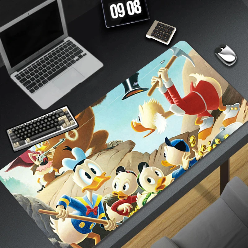 Mouse Pad Extended Gaming Mickey and Minnie Mousepad With Stitched Edge Desk Mat Non-Slip Base Computer Keyboard Pad For Laptop