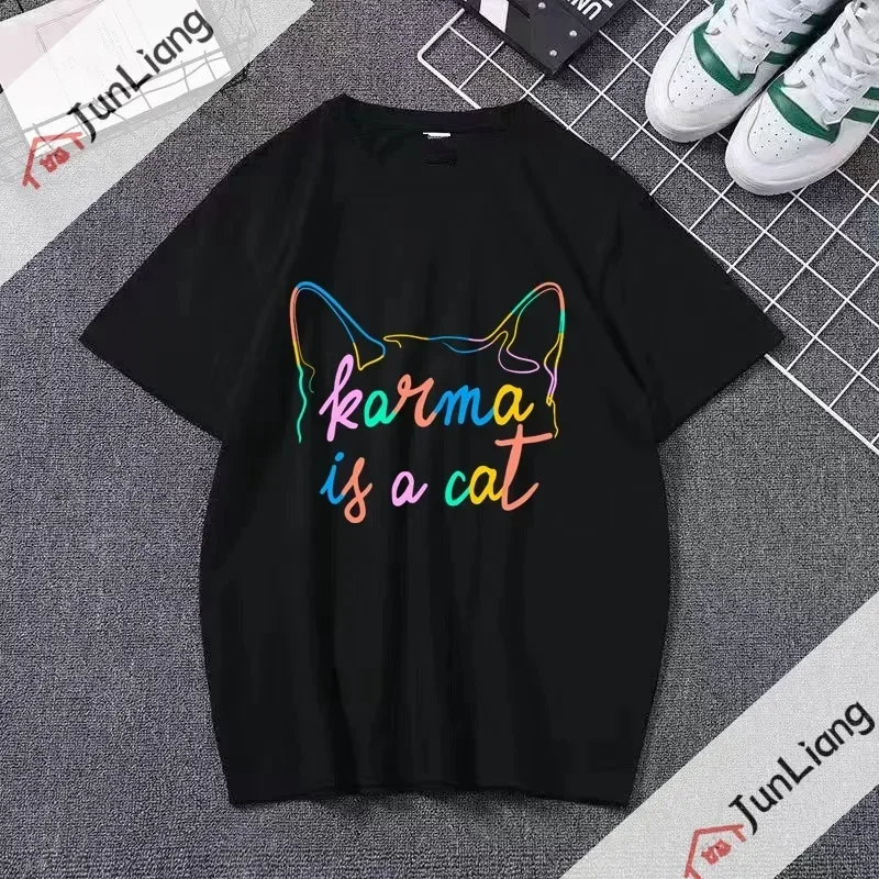 Женская футболка с надписью Karma Is A Cat, Повседневная модная Милая женская блузка с забавными мультяшными буквами, Индивидуальный Женский Топ Y2k, 2024
Женская футболка с надписью Karma Is A Cat, Повседневная модная Милая женская блузка с забавными мультяшными буквами, Индивидуальный Женский Топ Y2k, 2024