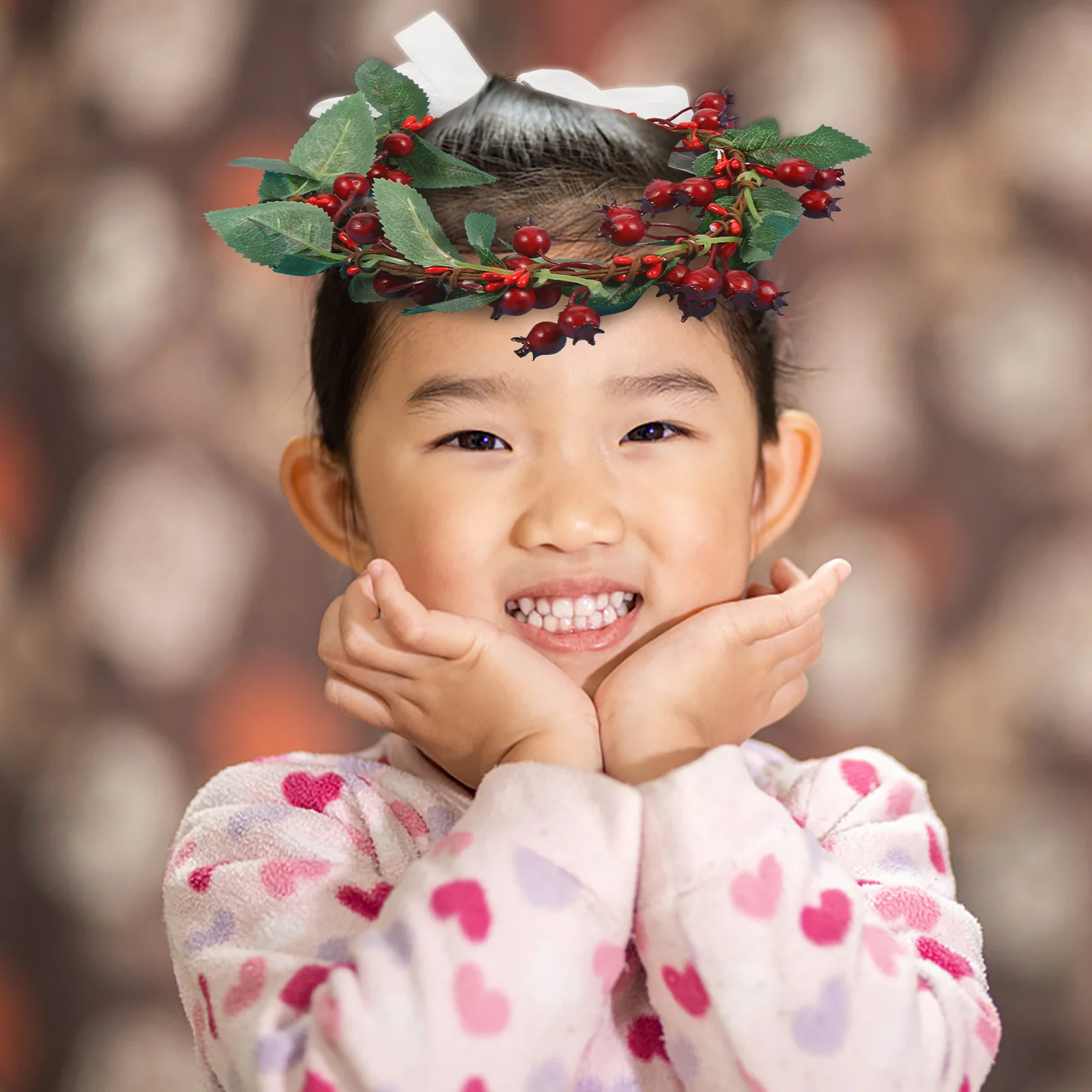 Красивая рождественская повязка на голову с ягодами, один размер, подходит для большинства женщин, праздничные аксессуары для волос, рождественский головной убор
Красивая рождественская повязка на голову с ягодами, один размер, подходит для большинства женщин, праздничные аксессуары для волос, рождественский головной убор