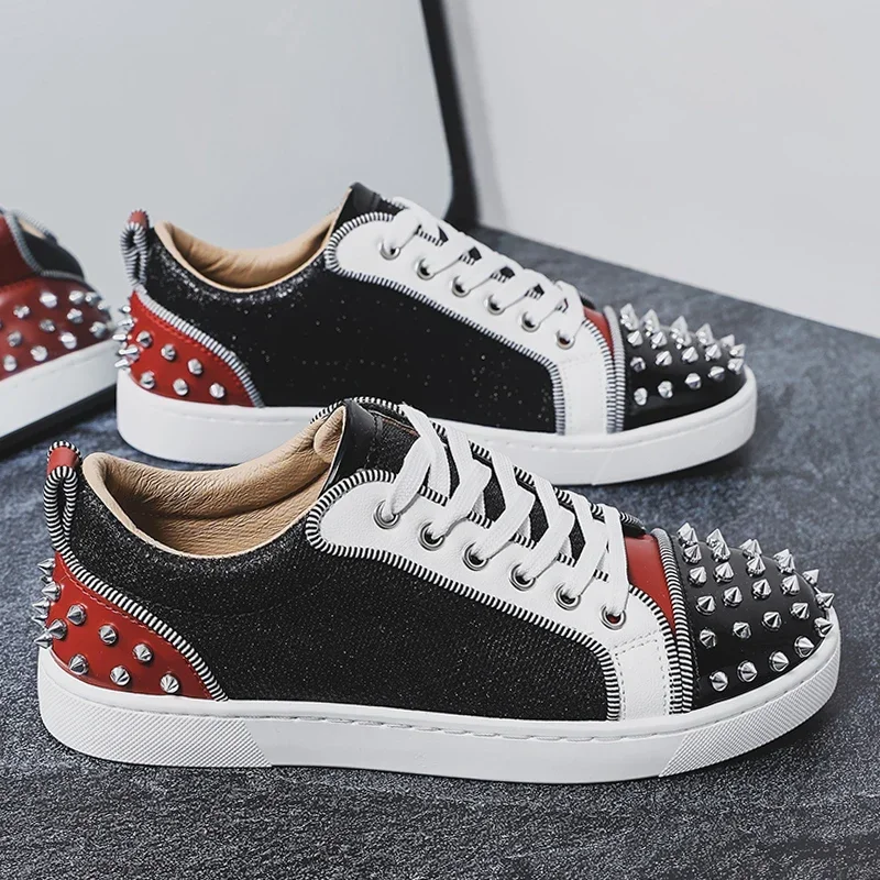 2025 New Men's Casual Shoes Comfortable Soft Punk Style Board Shoes Fashion Nail Anti Slip Wear Resistant Personalized Sneakers
2025 New Men's Casual Shoes Comfortable Soft Punk Style Board Shoes Fashion Nail Anti Slip Wear Resistant Personalized Sneakers