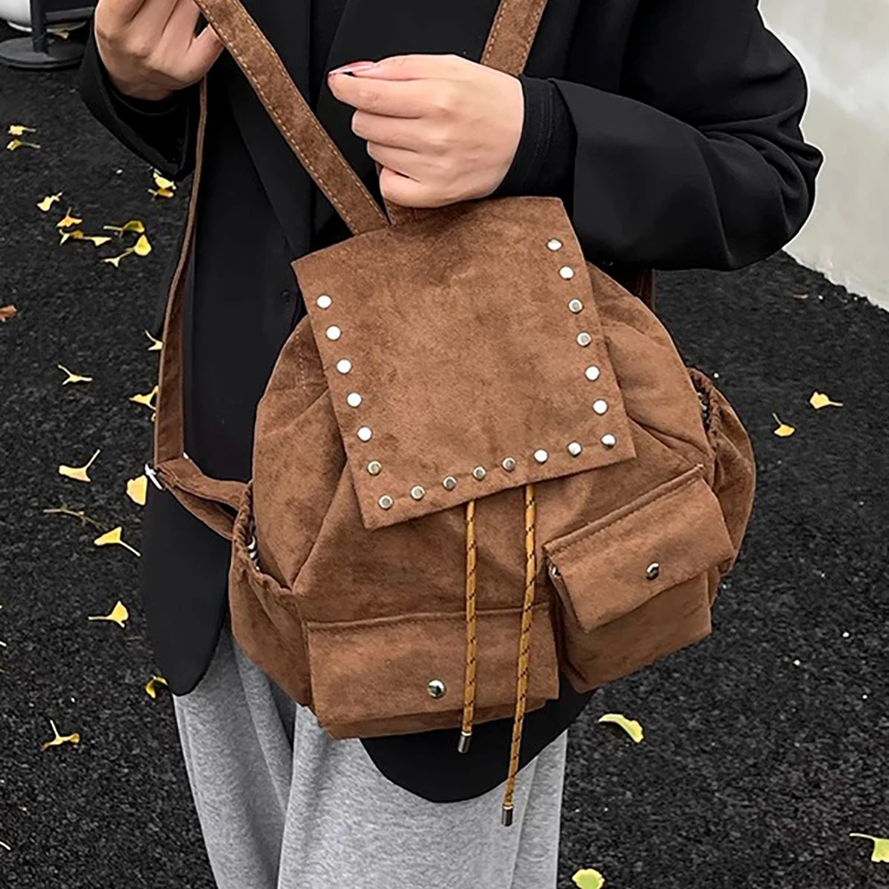 Дизайнерские рюкзаки большой вместимости с заклепками для женщин, повседневные однотонные мягкие универсальные сумки на шнурке, универсальные сумки для путешествий и поездок на работу
Дизайнерские рюкзаки большой вместимости с заклепками для женщин, повседневные однотонные мягкие универсальные сумки на шнурке, универсальные сумки для путешествий и поездок на работу