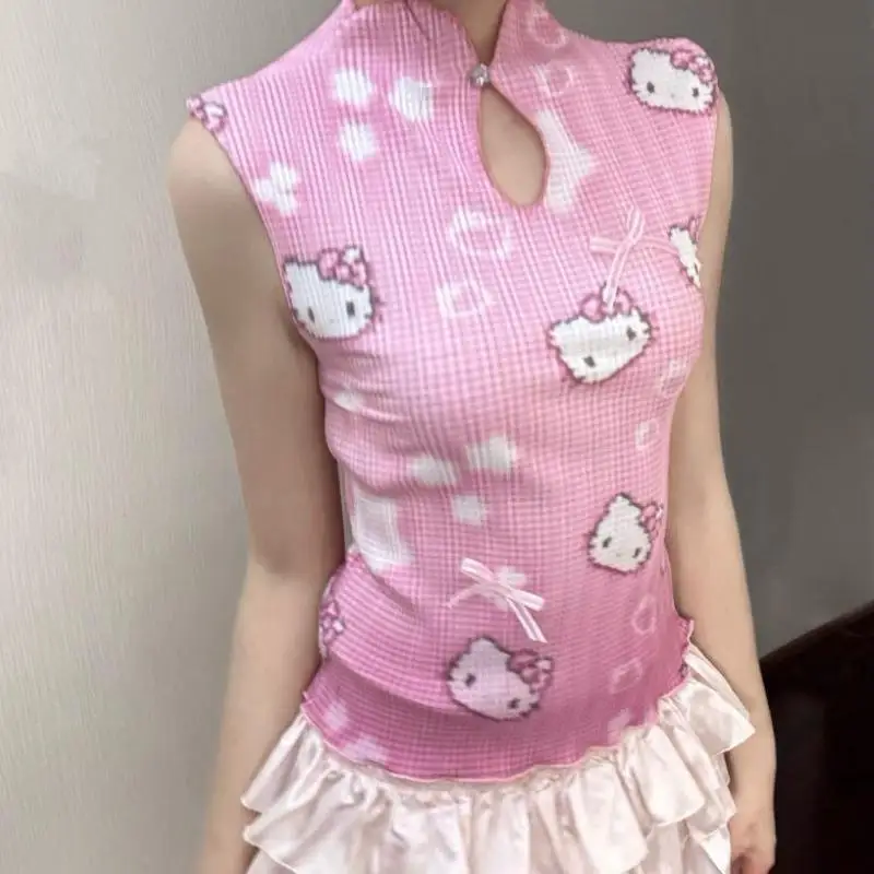 Sanrio новая футболка Hello Kitty Kitty топы без рукавов Y2K нишевый принт без рукавов с воротником Cheongsam жилет популярные девушки уличный стиль
Sanrio новая футболка Hello Kitty Kitty топы без рукавов Y2K нишевый принт без рукавов с воротником Cheongsam жилет популярные девушки уличный стиль