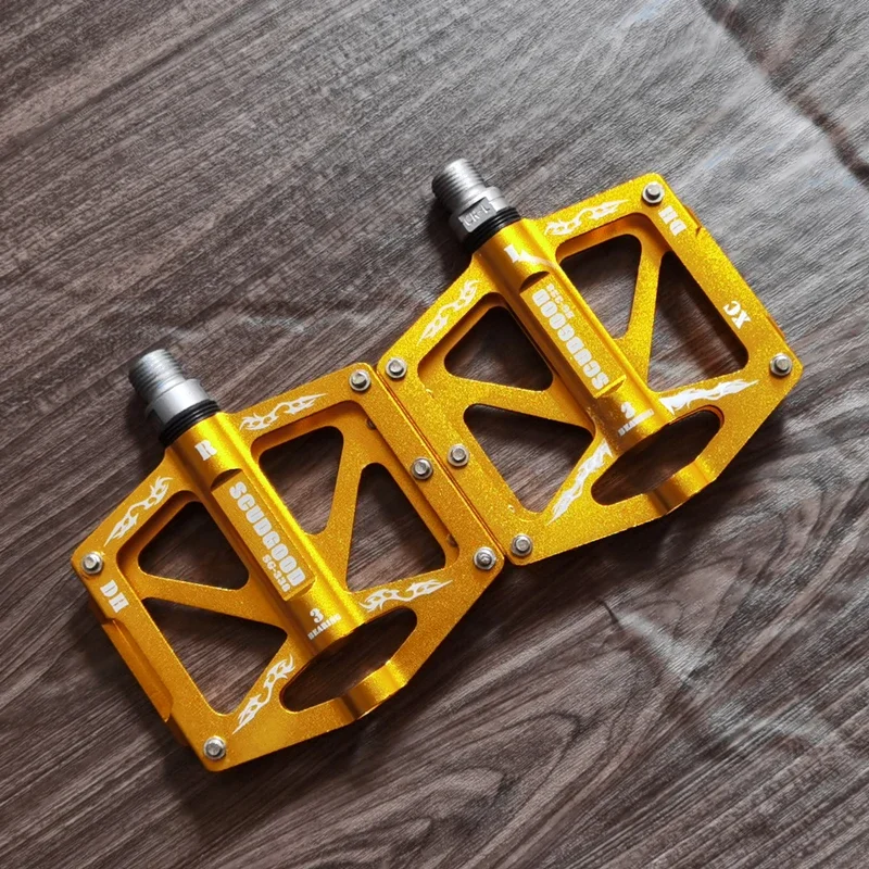 New 3 Bearings Bike Pedals Non-Slip MTB Pedals Aluminum Alloy Flat Applicable Waterproof Cycling Accessories
New 3 Bearings Bike Pedals Non-Slip MTB Pedals Aluminum Alloy Flat Applicable Waterproof Cycling Accessories