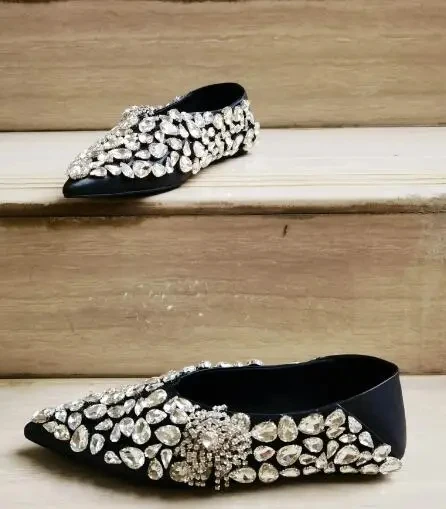 Bling Diamond Crystal Pointed Toe Slip On Flat Loafers Women Rhinestone Low Top Genuine Leather two wear Slipper Leisure Shoes
Bling Diamond Crystal Pointed Toe Slip On Flat Loafers Women Rhinestone Low Top Genuine Leather two wear Slipper Leisure Shoes