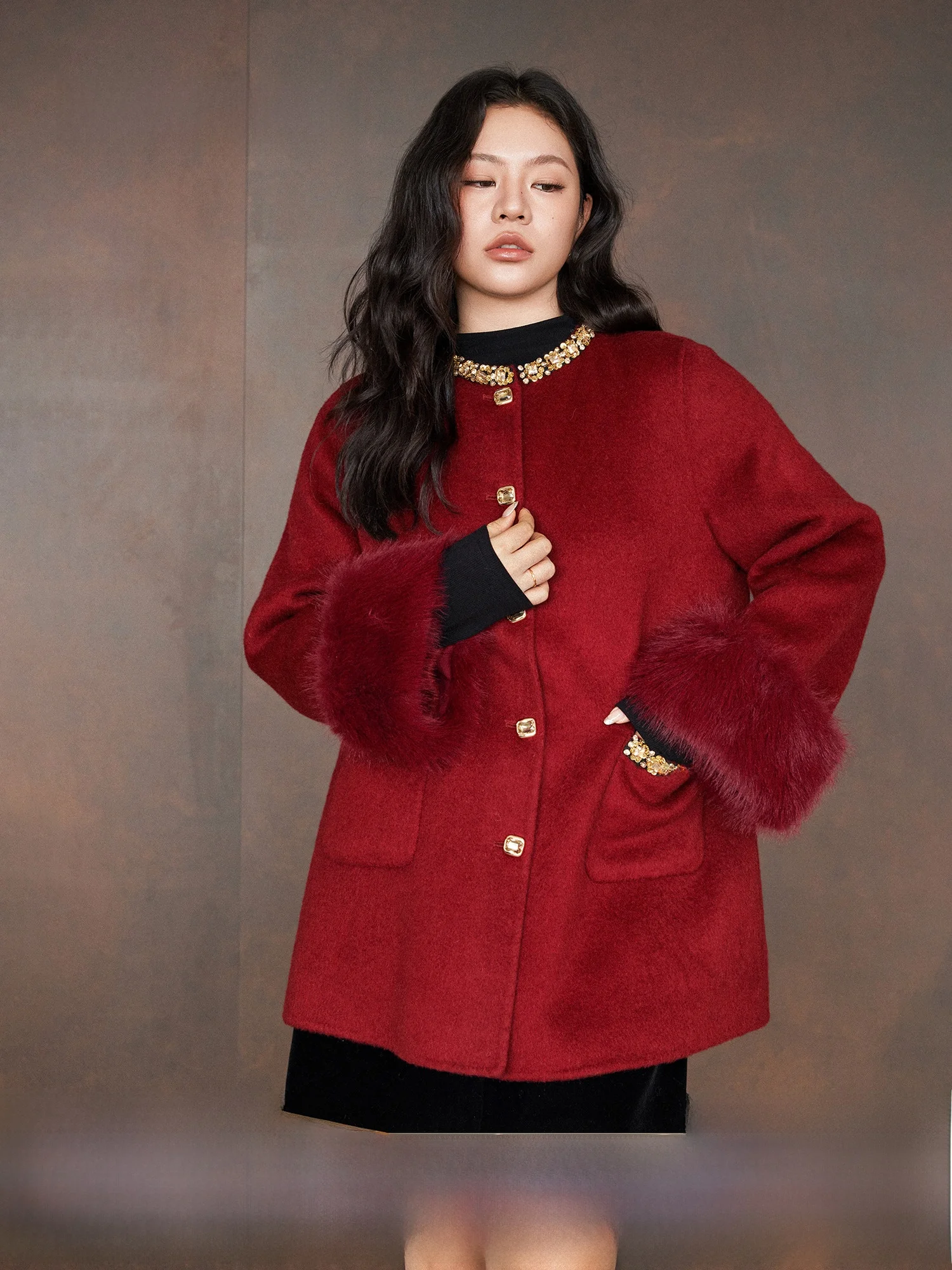 Двустороннее шерстяное пальто Plusmall из тяжелой шерсти, съемное, с круглым вырезом, из овечьей шерсти, верхняя одежда в корейском стиле, женское пальто
Двустороннее шерстяное пальто Plusmall из тяжелой шерсти, съемное, с круглым вырезом, из овечьей шерсти, верхняя одежда в корейском стиле, женское пальто