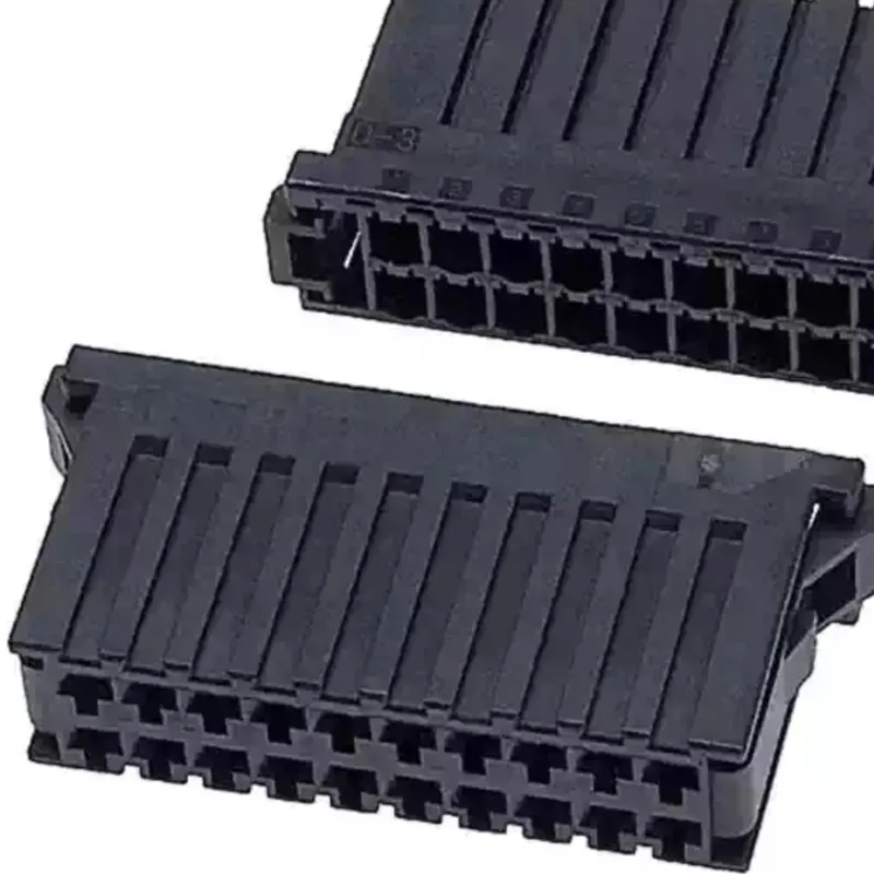 10 шт./лот 178289-8 пластиковый корпус разъема 20P 100% новый и оригинальный
10 шт./лот 178289-8 пластиковый корпус разъема 20P 100% новый и оригинальный