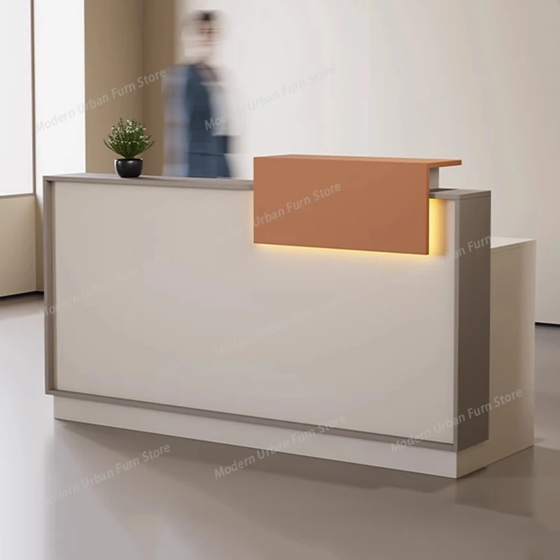 Compact Simple Reception Desk Beauty Salon Small Clinic Counter Cashier Professional Service Balcão De Receção Trendy Furniture
Compact Simple Reception Desk Beauty Salon Small Clinic Counter Cashier Professional Service Balcão De Receção Trendy Furniture