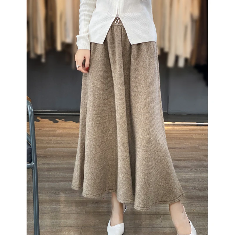 FRSEUCAG Hot selling spring knitted 100% Australian wool women's skirt loose and comfortable solid color women's long wool skirt
FRSEUCAG Hot selling spring knitted 100% Australian wool women's skirt loose and comfortable solid color women's long wool skirt