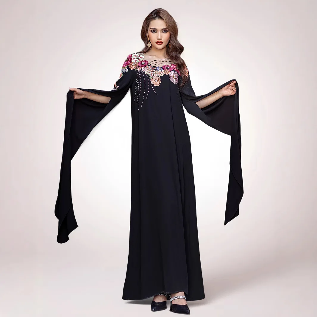 Spring Dubai Arab Muslim Dress Embroidery Super Long Sleeve Robe Abayas Evening Kaftan Trukey Islamic Musulmane Femme Vestidos
Spring Dubai Arab Muslim Dress Embroidery Super Long Sleeve Robe Abayas Evening Kaftan Trukey Islamic Musulmane Femme Vestidos