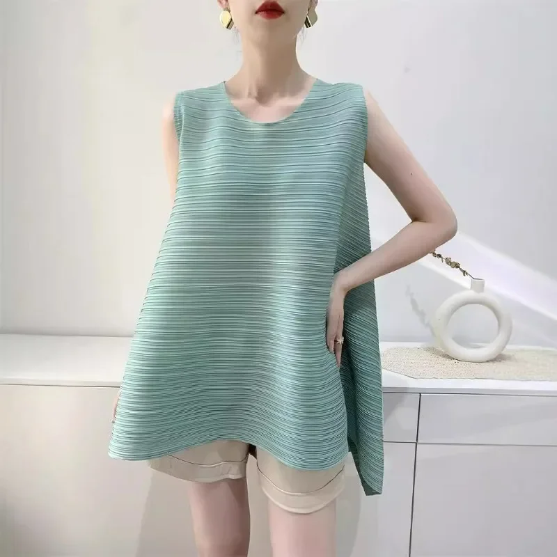 Miyake Pleated Women's T-shirt Summer New Solid Color Simple Classic Loose Vest Top
Miyake Pleated Women's T-shirt Summer New Solid Color Simple Classic Loose Vest Top