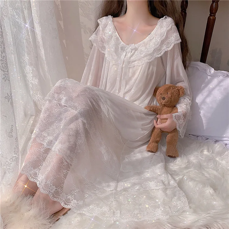 2023 spring and summer new super soft gauze long-sleeved pajamas lace splicing sweet pajamas princess style home clothes woman
2023 spring and summer new super soft gauze long-sleeved pajamas lace splicing sweet pajamas princess style home clothes woman