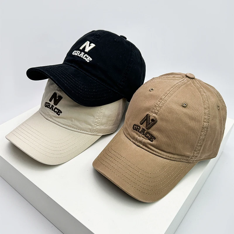 New Men Women Korean Street Embroidered Letters Baseball Hats Versatile Breathable Sunshade Simple Snapback caps Couple Fashion
New Men Women Korean Street Embroidered Letters Baseball Hats Versatile Breathable Sunshade Simple Snapback caps Couple Fashion