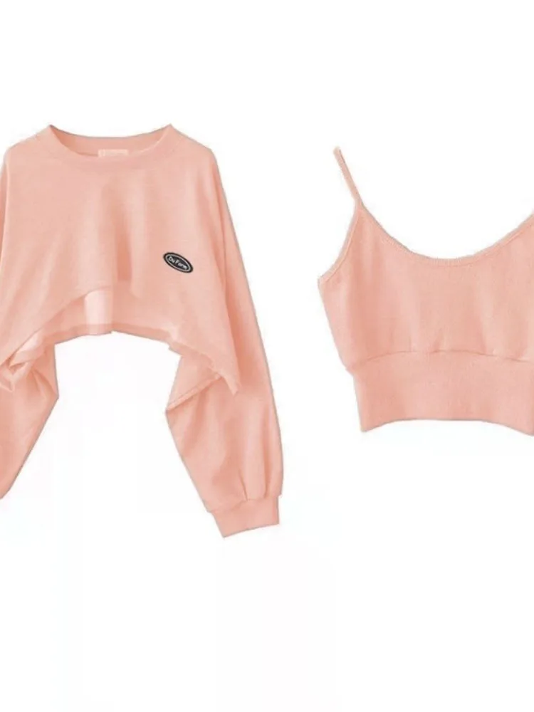 Sports Top Spring Autumn for Women Hot Girl style Niche Chic Short Sweatshirt Bat Sleeve 2022 New Solid Two-piece Outdoor Coat
Sports Top Spring Autumn for Women Hot Girl style Niche Chic Short Sweatshirt Bat Sleeve 2022 New Solid Two-piece Outdoor Coat