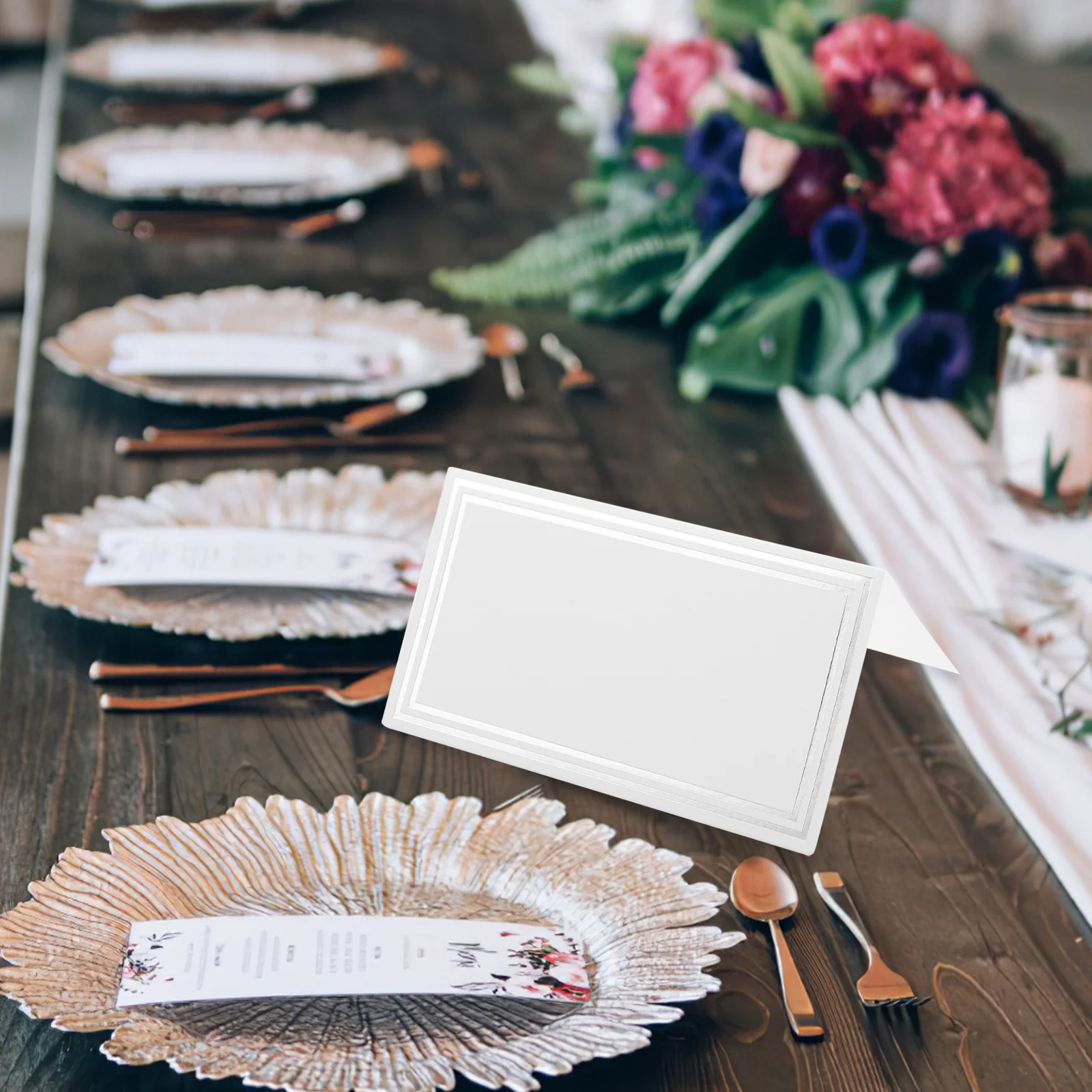 50Pcs Silver Edged Double Frame Table Place Cards Wedding Seat Name Cards Foldable Party Banquet Reserved Signs
50Pcs Silver Edged Double Frame Table Place Cards Wedding Seat Name Cards Foldable Party Banquet Reserved Signs