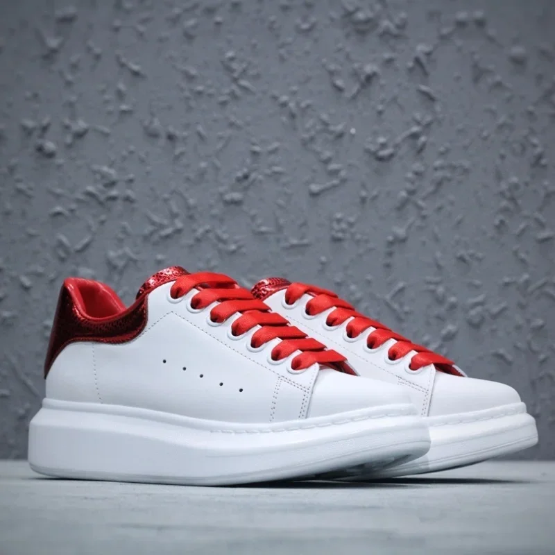 Мужские модные классические универсальные удобные туфли из натуральной кожи 24 дюйма, новая Повседневная дышащая женская обувь
Мужские модные классические универсальные удобные туфли из натуральной кожи 24 дюйма, новая Повседневная дышащая женская обувь