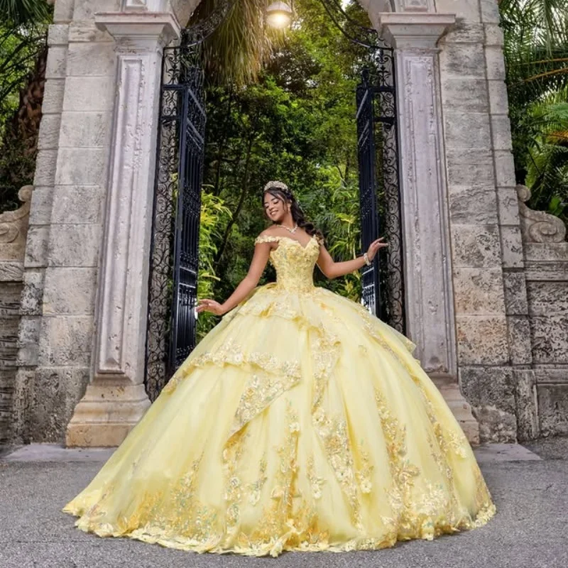 Желтые платья Quinceanera по индивидуальному заказу с открытыми плечами и блестками, кристаллическая аппликация, длинный хвост, многослойное платье Quinceanera, Vestido 15,
Желтые платья Quinceanera по индивидуальному заказу с открытыми плечами и блестками, кристаллическая аппликация, длинный хвост, многослойное платье Quinceanera, Vestido 15,