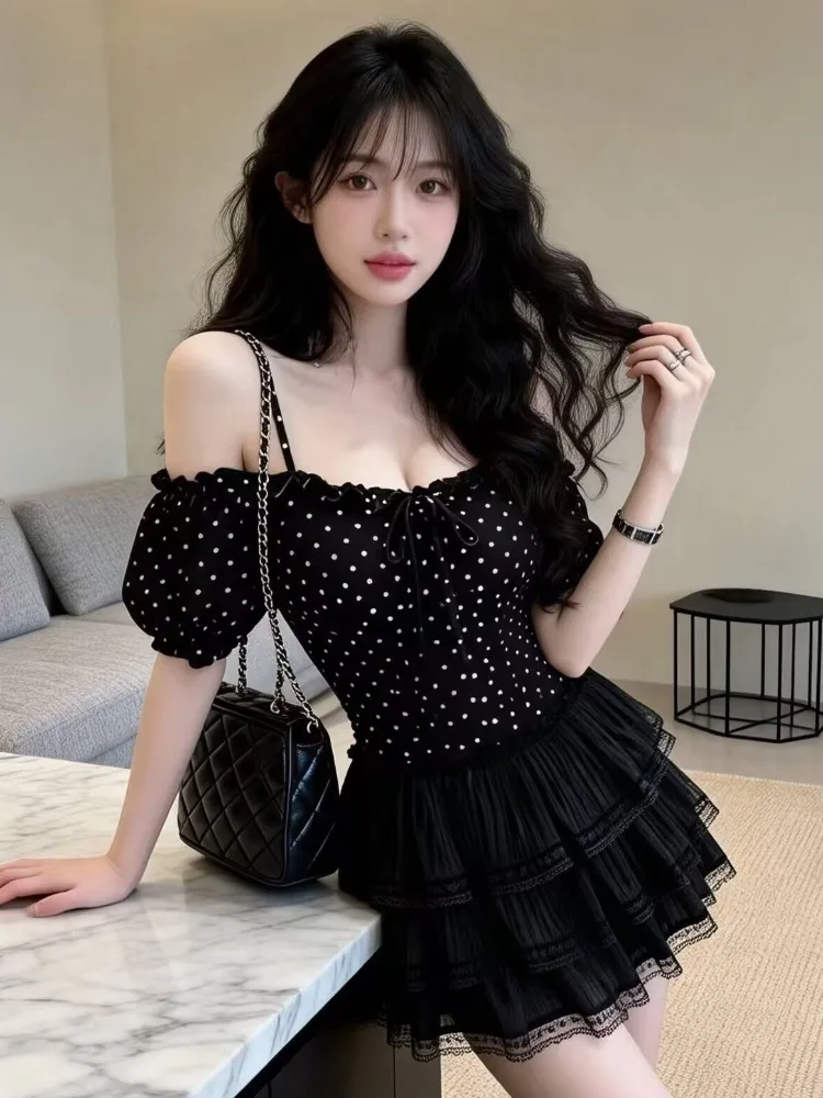Summer New Polka Dot High Waist Short Skirt Cake Skirt Set Women's Sweet Style One Shoulder Knot Dress
Summer New Polka Dot High Waist Short Skirt Cake Skirt Set Women's Sweet Style One Shoulder Knot Dress