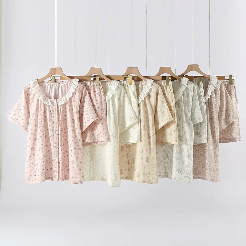2026 New Summer Women's Pajama Set 100% Cotton Gauze Floral Lace Sweet Round Neck Short Sleeve Shorts Home Clothes Two Piece Set
2026 New Summer Women's Pajama Set 100% Cotton Gauze Floral Lace Sweet Round Neck Short Sleeve Shorts Home Clothes Two Piece Set