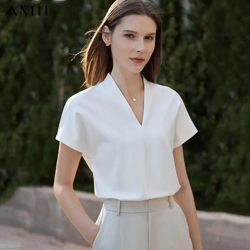 AMII Minimalism 2026 Summer Women's T-shirt Classic Style Casual V-neck Short Sleeve Solid Stretch Female Tops & Tees 12312013
AMII Minimalism 2026 Summer Women's T-shirt Classic Style Casual V-neck Short Sleeve Solid Stretch Female Tops & Tees 12312013