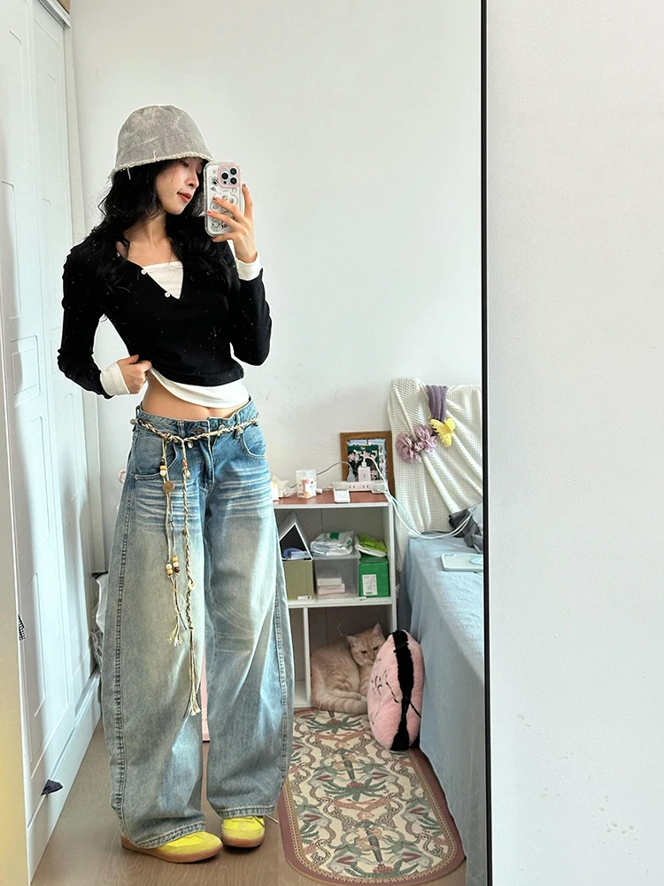 American Retro High Waist Wide Leg Jeans Women Summer Loose Straight Cut Denim Pants Knife Washed down Casual Trousers
American Retro High Waist Wide Leg Jeans Women Summer Loose Straight Cut Denim Pants Knife Washed down Casual Trousers
