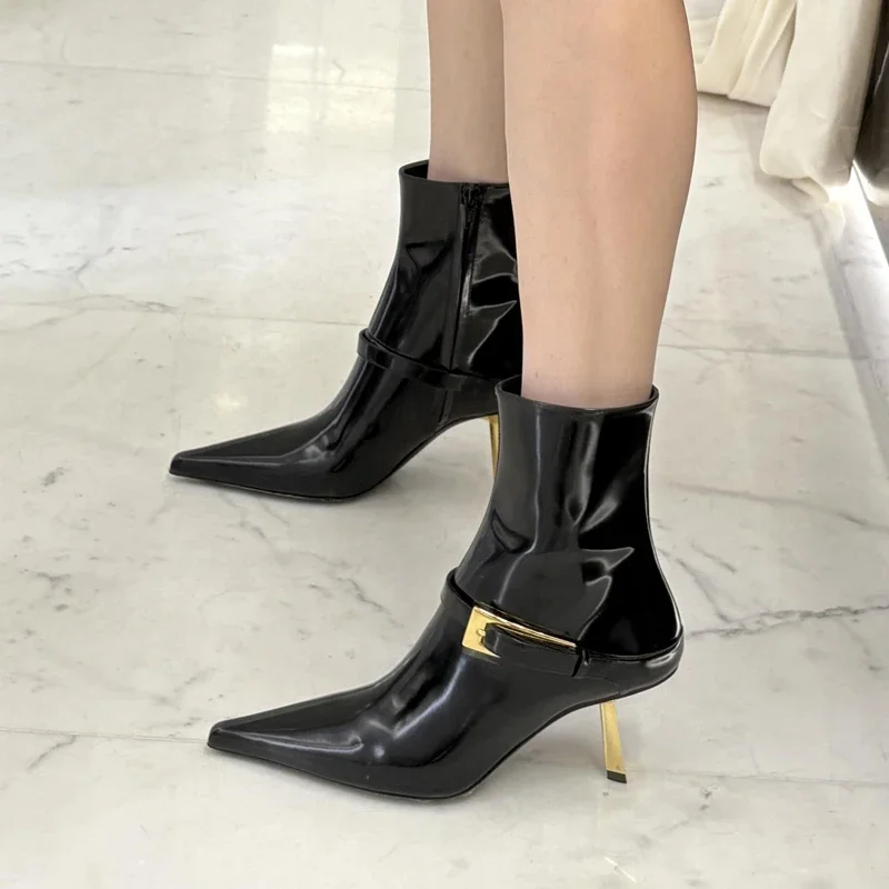 Gold Stiletto Square Buckle Ankle Boots Women Pointed Toe Leather Side Zipper Boots 2025 Spring New Fashion Design Short Boots
Gold Stiletto Square Buckle Ankle Boots Women Pointed Toe Leather Side Zipper Boots 2025 Spring New Fashion Design Short Boots