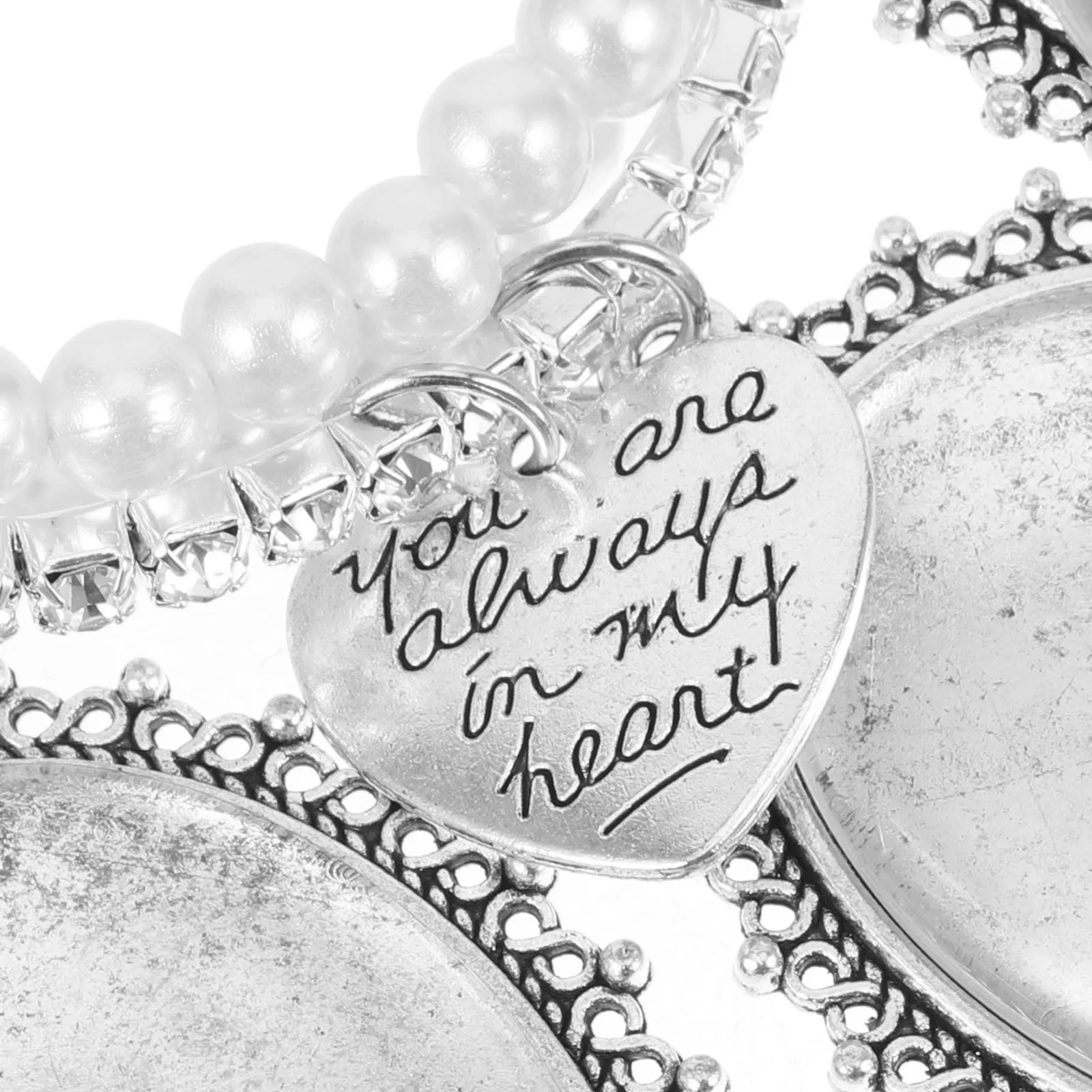 Pearl Bracelet Versatile Bridal Bouquet Photo Charm Decorative Frame for Wedding Anniversary Keepsake Present Bouquet Charm
Pearl Bracelet Versatile Bridal Bouquet Photo Charm Decorative Frame for Wedding Anniversary Keepsake Present Bouquet Charm