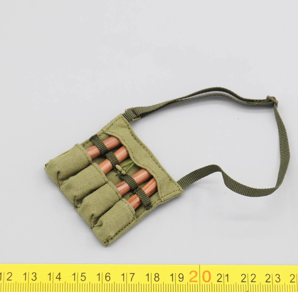 QOTOYS 1/6 Asia Soldier Warrior Male Mini Toys Model Hang Chest Vest Bags Backpack Toys Model For 12" Doll QOM-1051 QOM-1052
QOTOYS 1/6 Asia Soldier Warrior Male Mini Toys Model Hang Chest Vest Bags Backpack Toys Model For 12" Doll QOM-1051 QOM-1052