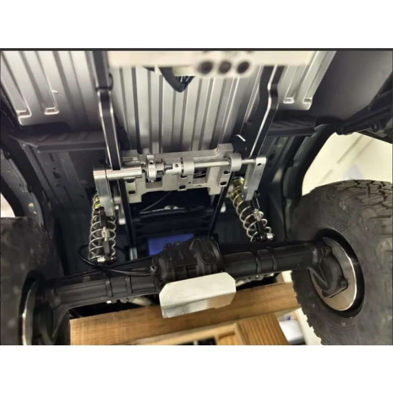 Openable & Closable Freely Switchable, 7075 Aluminum Alloy Electric Anti-Roll Bar, Fit 1:7 Rlaarlo MK07/JK07 RC Upgrade Parts
Openable & Closable Freely Switchable, 7075 Aluminum Alloy Electric Anti-Roll Bar, Fit 1:7 Rlaarlo MK07/JK07 RC Upgrade Parts