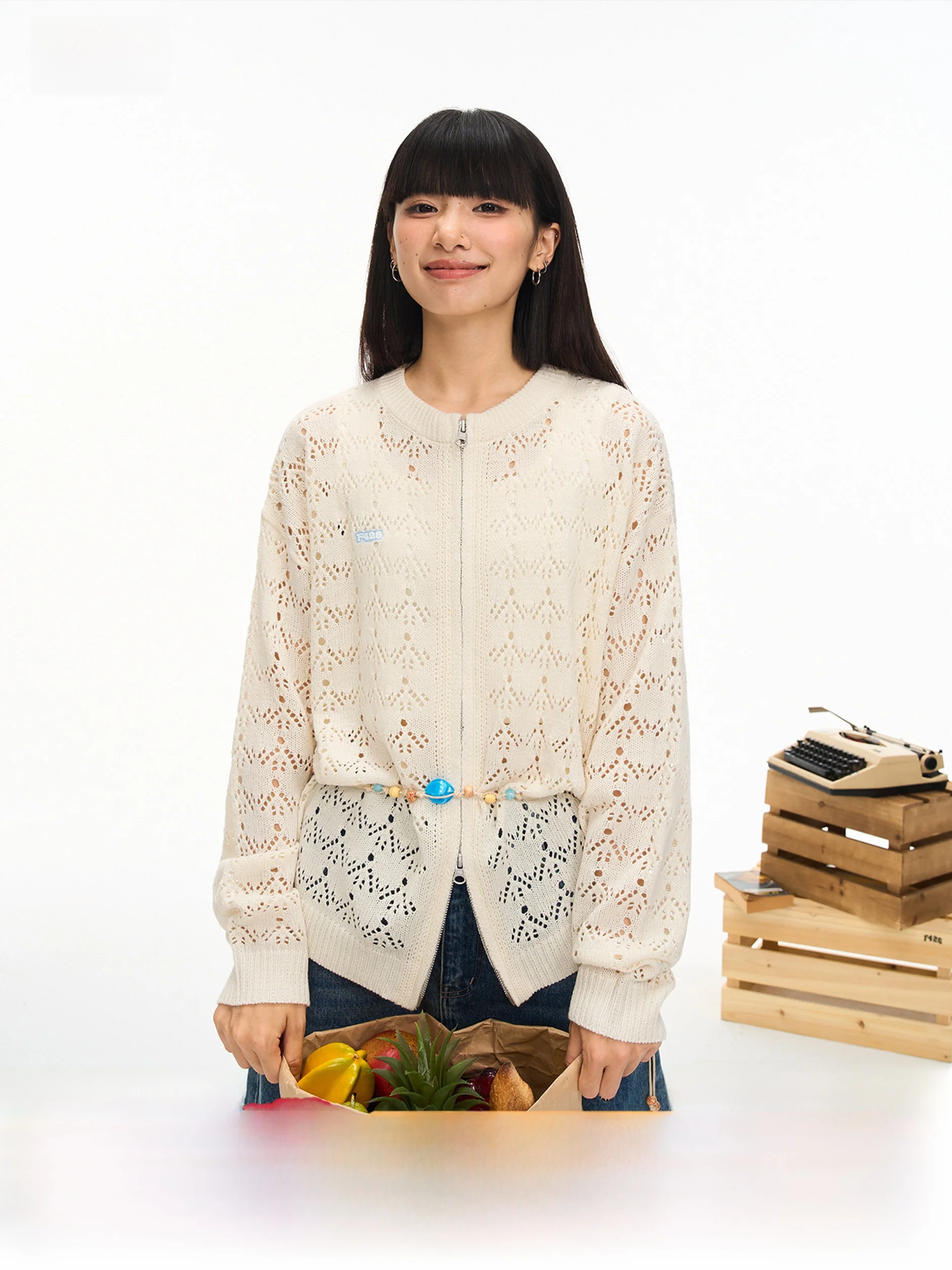 F426 Store American Sle Loose Knitted Sweater Hollow out Design Breathable Long Sve round Ne for Youth Spring New Arrival
F426 Store American Sle Loose Knitted Sweater Hollow out Design Breathable Long Sve round Ne for Youth Spring New Arrival