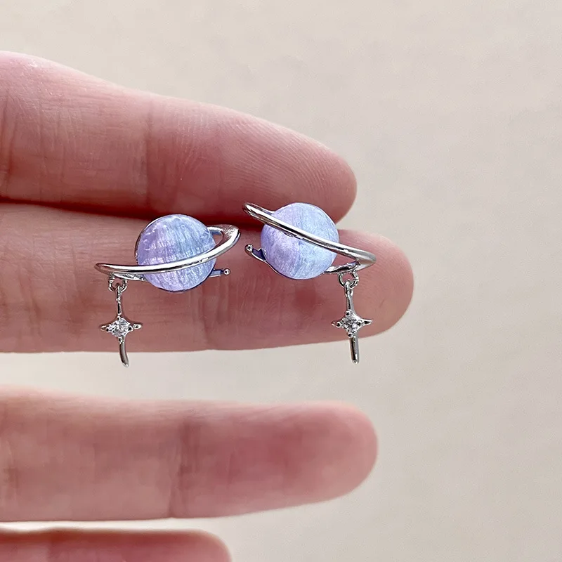 2026 New Woman Change Color Earrings Planet Girl Cat Eye Personality Hundred Match Earrings Engagement Exquisite Jewellery Gifts
2026 New Woman Change Color Earrings Planet Girl Cat Eye Personality Hundred Match Earrings Engagement Exquisite Jewellery Gifts