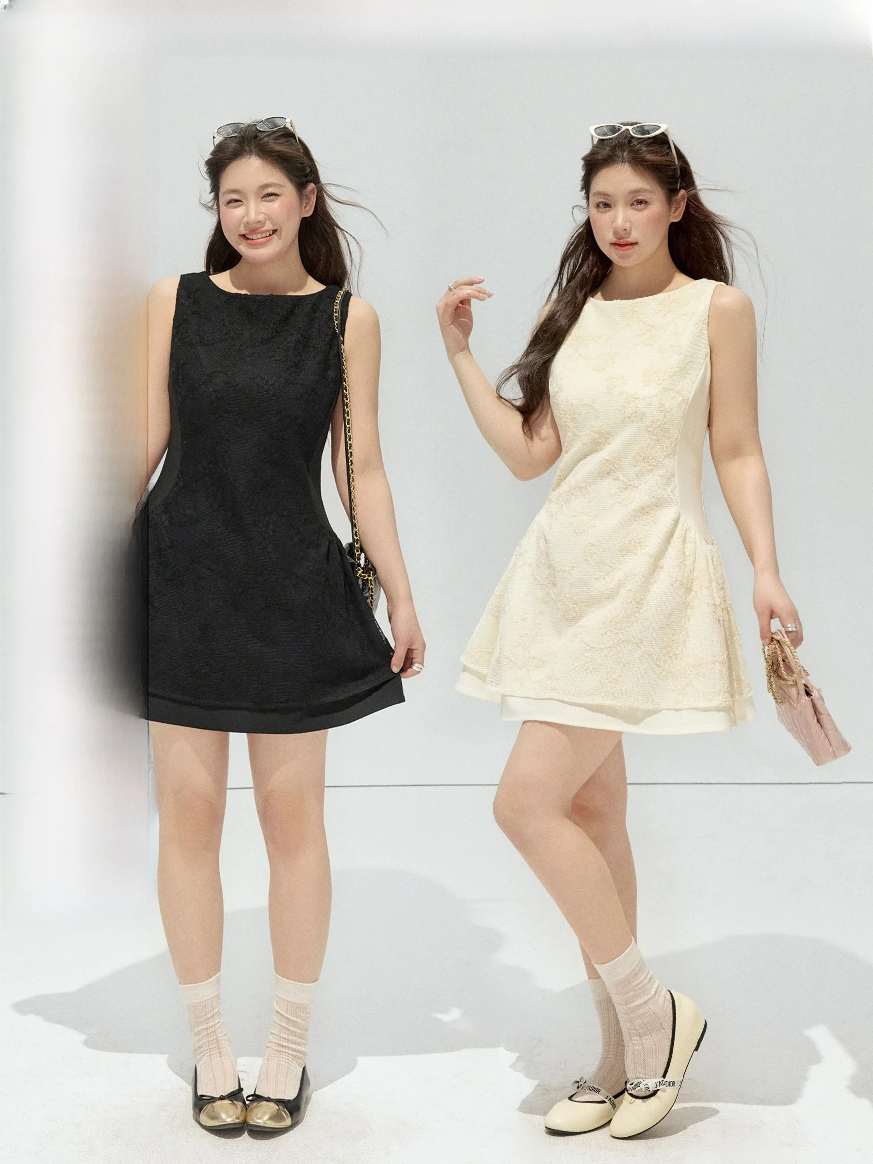 Jiulu Studio 'Champagne Fragrance' plus Size Vest Dress Sleeveless Waist Cinched A-Line Floral Embroidery Short Summer Gown
Jiulu Studio 'Champagne Fragrance' plus Size Vest Dress Sleeveless Waist Cinched A-Line Floral Embroidery Short Summer Gown