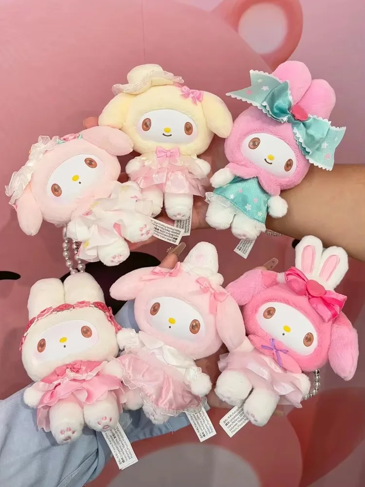 Оригинальная виниловая фигурка My Melody Sweet Dreams из серии Lady House, коллекционная игрушка-сюрприз, милый сувенир ручной работы, подвеска для сумки, подарок для взрослых
Оригинальная виниловая фигурка My Melody Sweet Dreams из серии Lady House, коллекционная игрушка-сюрприз, милый сувенир ручной работы, подвеска для сумки, подарок для взрослых