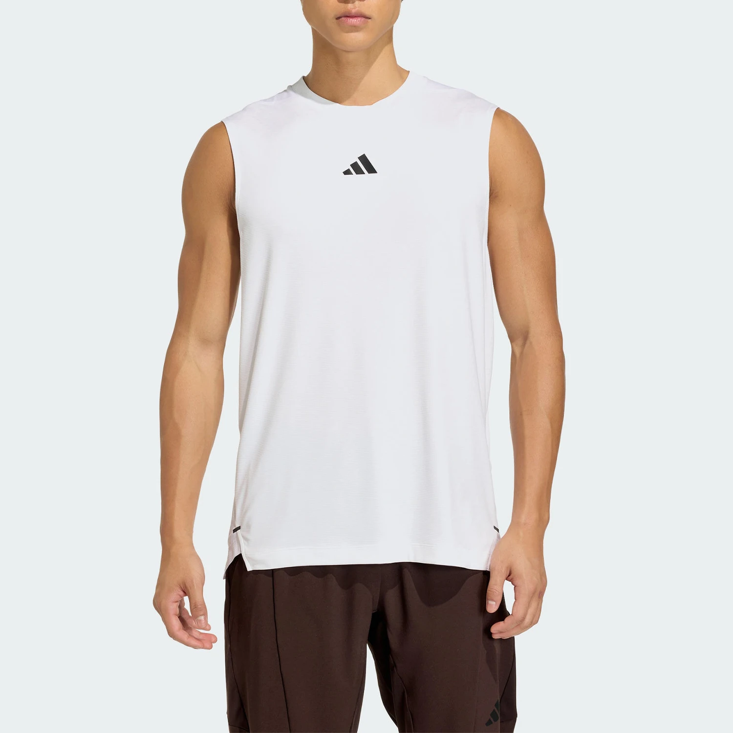 Adidas Authentic Men's Slim Fit Round Neck T-Shirt Simple Sports Vest KD0376
Adidas Authentic Men's Slim Fit Round Neck T-Shirt Simple Sports Vest KD0376