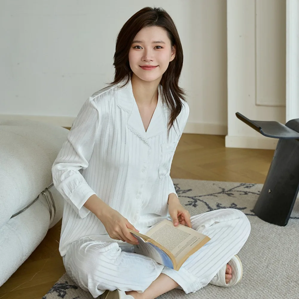 Striped Women's Pajamas Set Nightie New Autumn Long Sleeve 2Pcs Home Suit for Women Nightwear Pyjama Femmes Home Clothing Set
Striped Women's Pajamas Set Nightie New Autumn Long Sleeve 2Pcs Home Suit for Women Nightwear Pyjama Femmes Home Clothing Set
