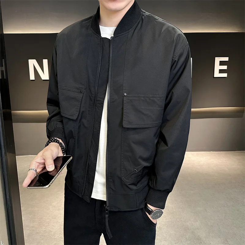 Autumn New Men's Bomber Jackets Korean Style Handsome Slim Fit Outerwear Black Khaki Windbreaker Casual Baseball Jacket Coat
Autumn New Men's Bomber Jackets Korean Style Handsome Slim Fit Outerwear Black Khaki Windbreaker Casual Baseball Jacket Coat