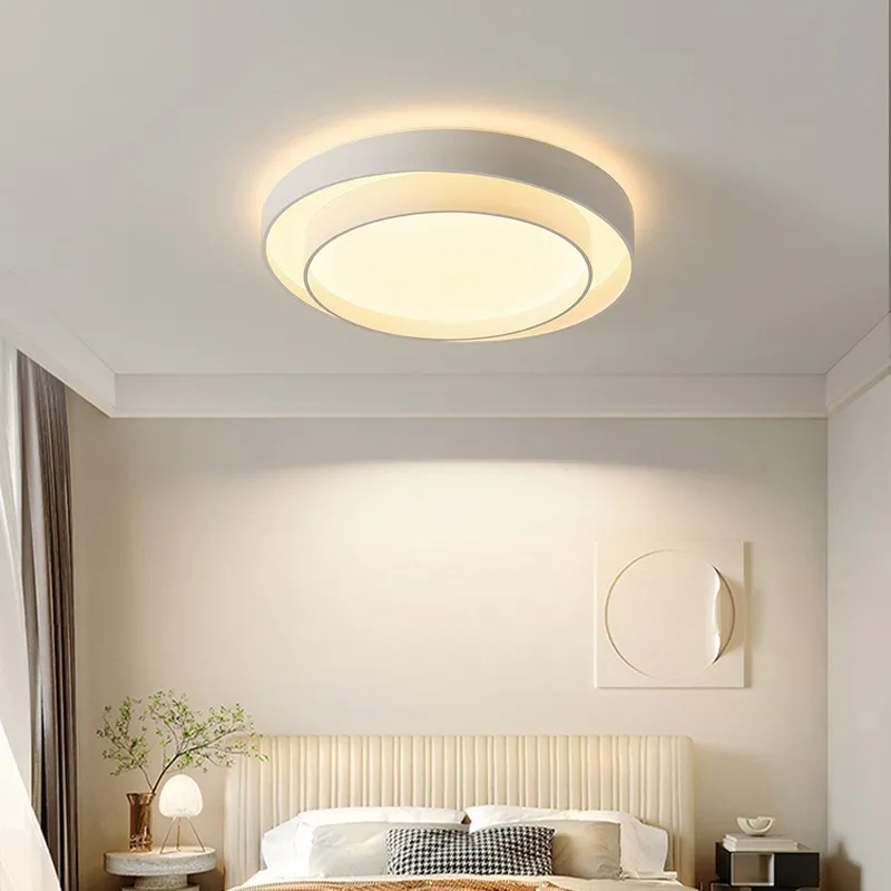 Nordic LED ceiling light, living room dining room pendant light, creative bedroom study ceiling light, white and black lighting
Nordic LED ceiling light, living room dining room pendant light, creative bedroom study ceiling light, white and black lighting
