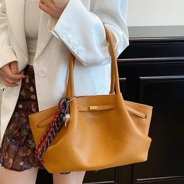 2025 Architectural Underarm Tote, Multi-Way Convertible Shoulder & Crossbody Purse for Women, Spacious Day to Night Carryall
2025 Architectural Underarm Tote, Multi-Way Convertible Shoulder & Crossbody Purse for Women, Spacious Day to Night Carryall