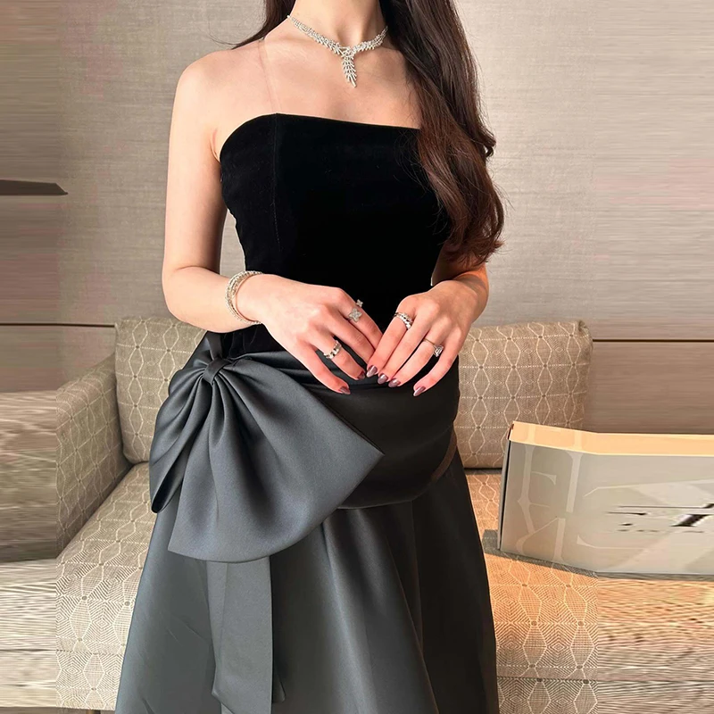 Sexy Sleeveless Backless Solid A-Line Dress Fashion Bow Satin Waist Occasion Dress Women Elegant Strapless Pleated Evening Dress
Sexy Sleeveless Backless Solid A-Line Dress Fashion Bow Satin Waist Occasion Dress Women Elegant Strapless Pleated Evening Dress