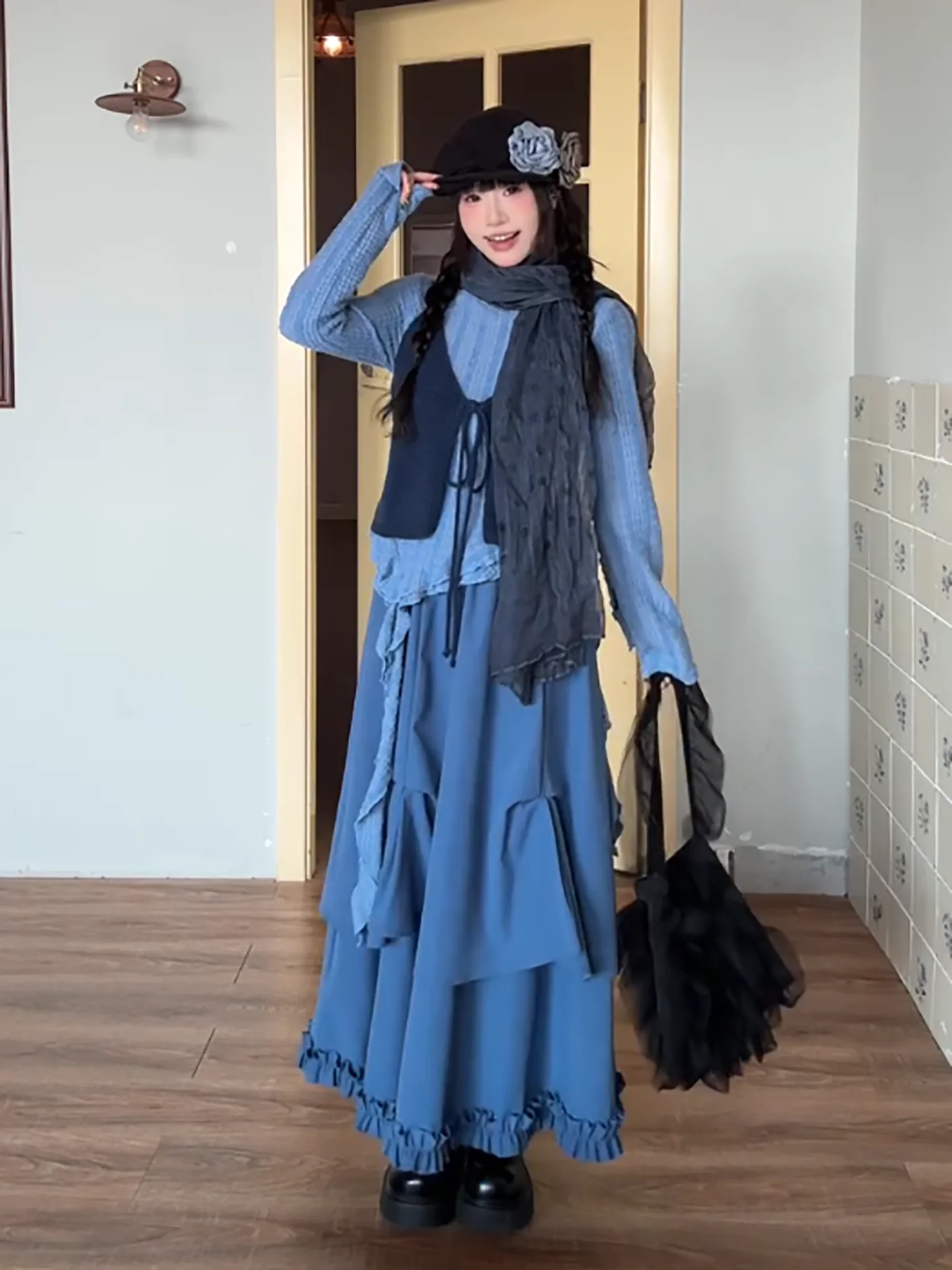 Korean Style Knitted Set Women Early Spring Vintage Belted Cardigan with Irregular Sash T-Shirt Two-Piece Set High Waist
Korean Style Knitted Set Women Early Spring Vintage Belted Cardigan with Irregular Sash T-Shirt Two-Piece Set High Waist