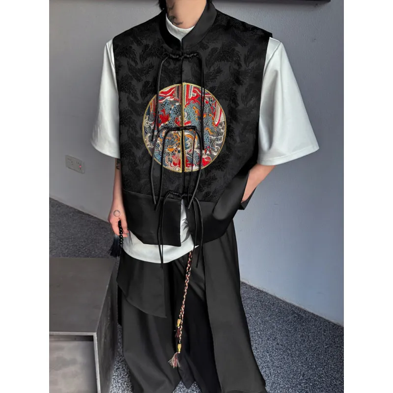 New Chinese Sle Men's Jaet Embroidered Metal Button Fastening Svel Stand Collar Casual Faion Summer Clothing
New Chinese Sle Men's Jaet Embroidered Metal Button Fastening Svel Stand Collar Casual Faion Summer Clothing