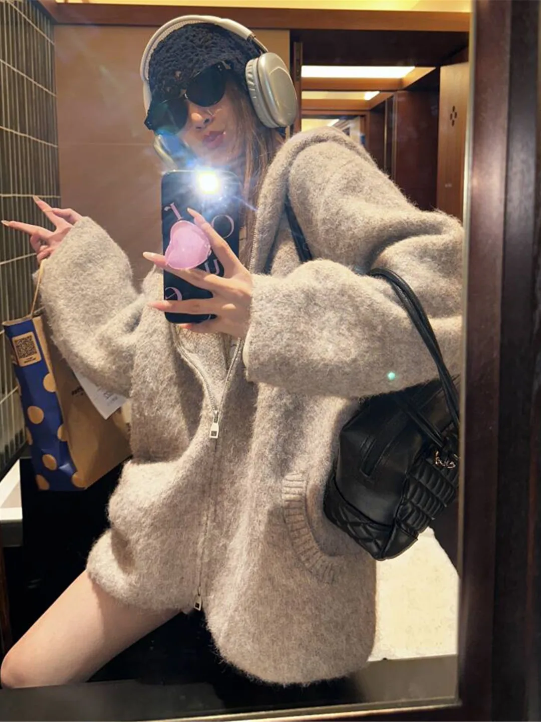 Korean Sle Lazy Thiened Hooded Knitted Open Cardigan Women's Autumn Winter New Loose Slimming Versatile Sweater Jaet
Korean Sle Lazy Thiened Hooded Knitted Open Cardigan Women's Autumn Winter New Loose Slimming Versatile Sweater Jaet