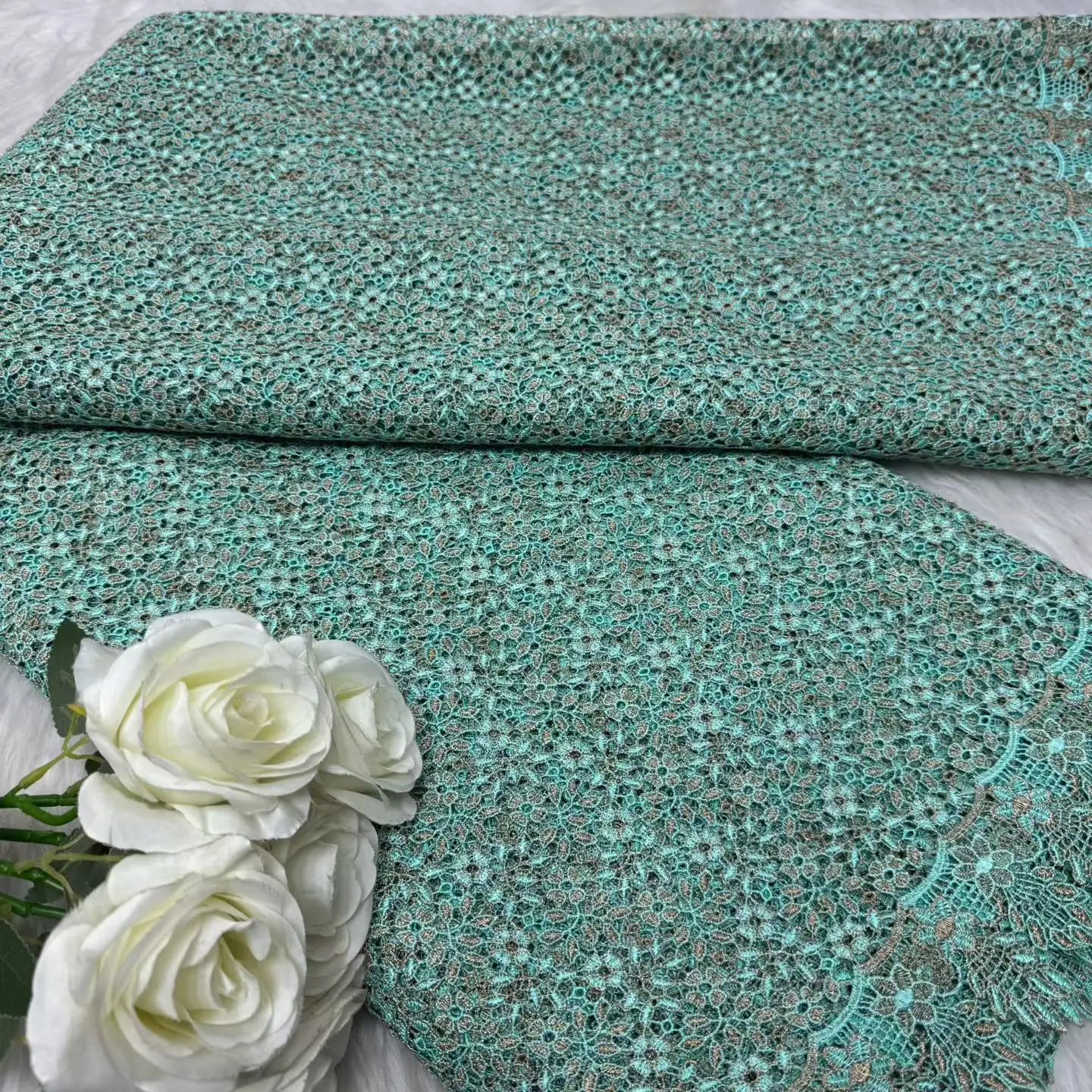 Нигерийский гипюровый шнур, кружевная ткань, африканская вышивка, ткань 2026, высокое качество для элегантных женщин, вечерние шитья, женское Asoeb Hm211-1
Нигерийский гипюровый шнур, кружевная ткань, африканская вышивка, ткань 2026, высокое качество для элегантных женщин, вечерние шитья, женское Asoeb Hm211-1